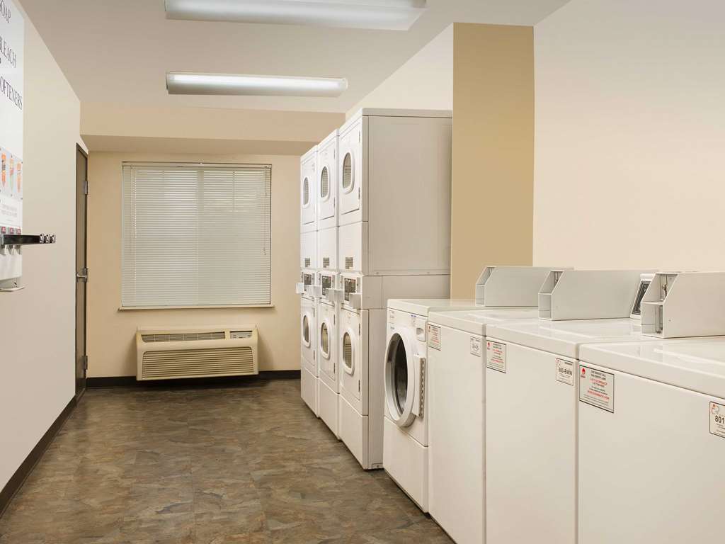 Woodspring Suites Columbus North I-270 Udogodnienia zdjęcie